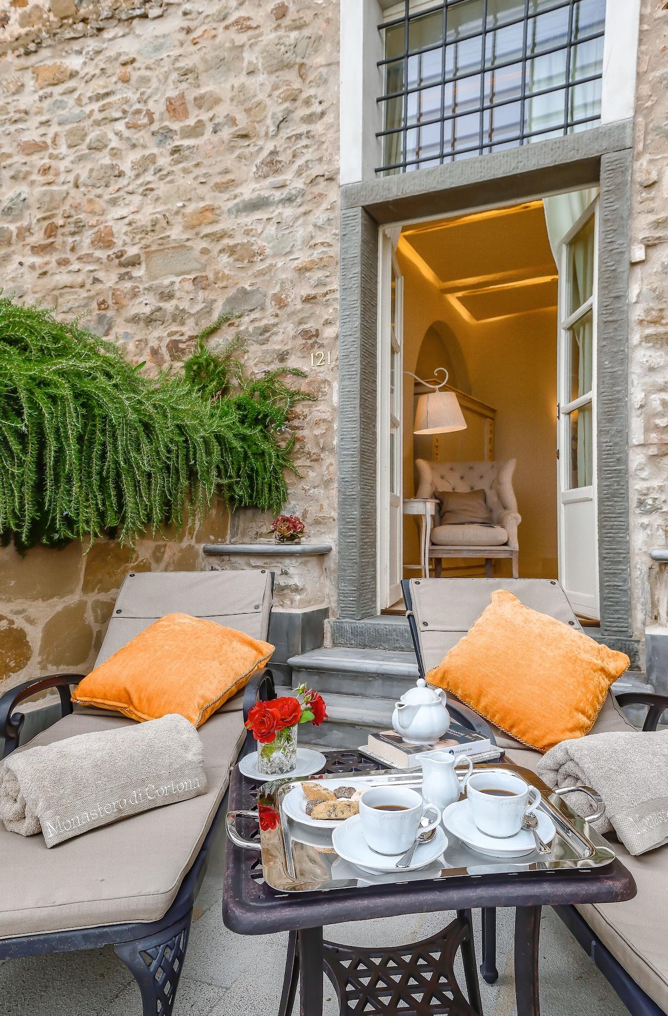 Hotel Monastero Di & Cortona