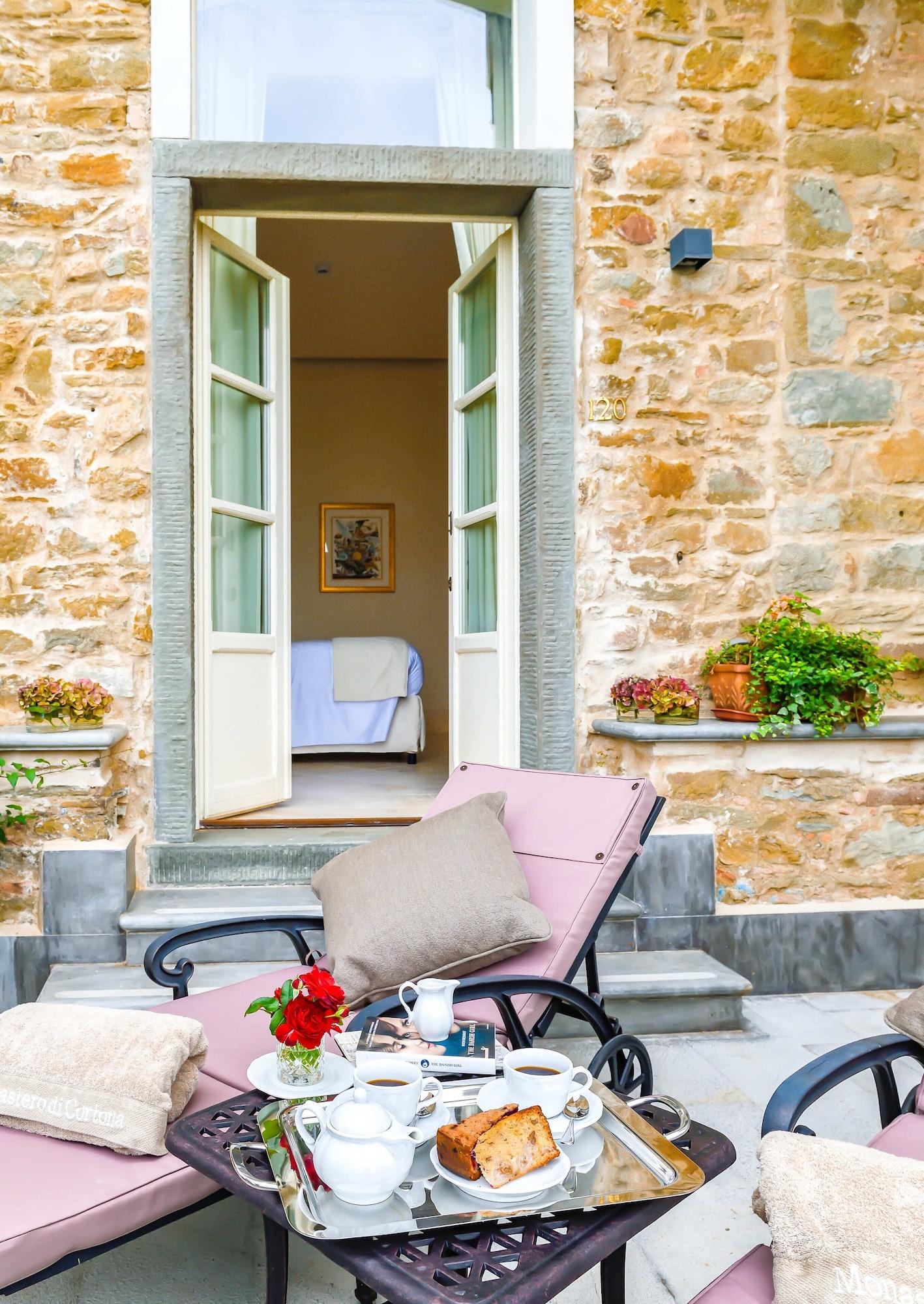 Hotel Monastero Di & 5*